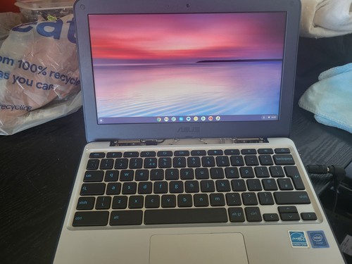 Asus chromebook c202s laptop - chromebook,