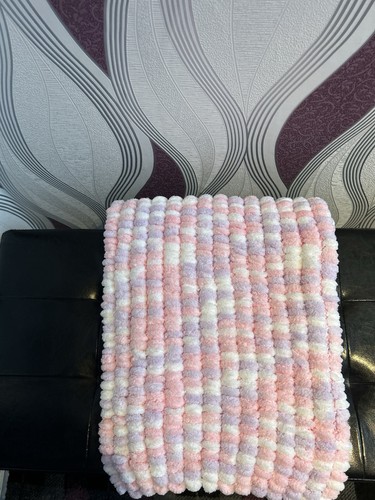 Pom blanket - pom,