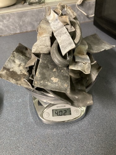 4kg clean scrap - lead, offcuts