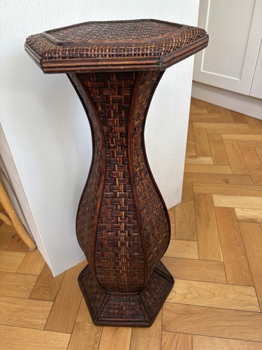 Large woven rattan jardiniere - large,