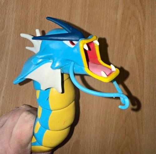 Pokémon gyarados figure toy - gyarados,