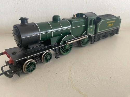 Hornby r350 southern - hornby,