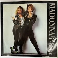 Madonna - Into The Groove -