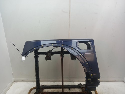Landrover discovery left front - left,