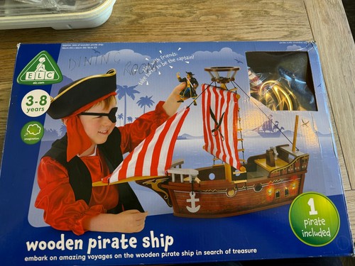 Large wooden pirate ship - ship, elc