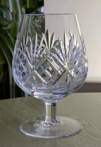 Edinburgh crystal embassy - edinburgh,