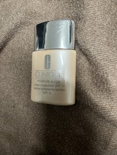 Clinique Moisture Surge Tinted