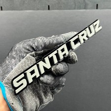 1PC SANTA CRUZ Emblem –