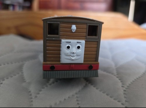 Thomas and friends trackmaster - thomas,