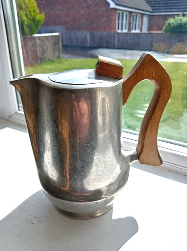 Large retro vintage picquot - /,