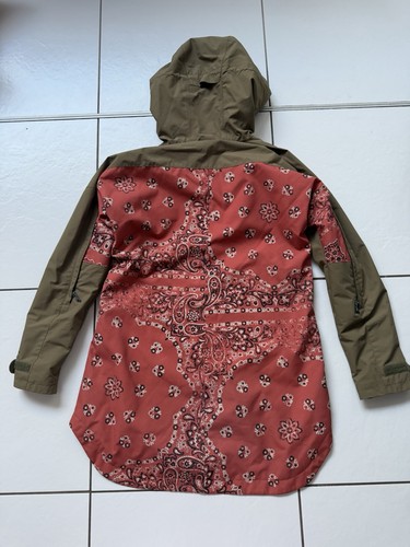 Burton snowboard jacket - burton,