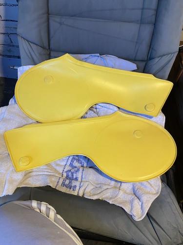 Suzuki 1979 style yellow - style,