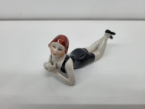 Figurine bathing beauty - beauty, sexy