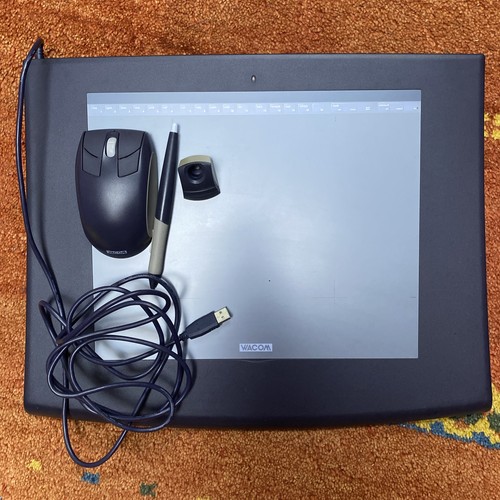 Wacom intuos tablet - wacom,