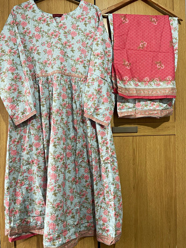 Bnwt pakistani designer bin - bnwt,
