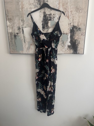 Lovely jumpsuit size mela - lovely,