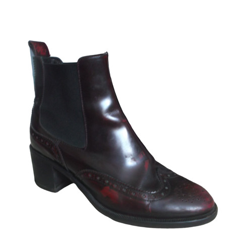 Russell bromley cavendish - &,