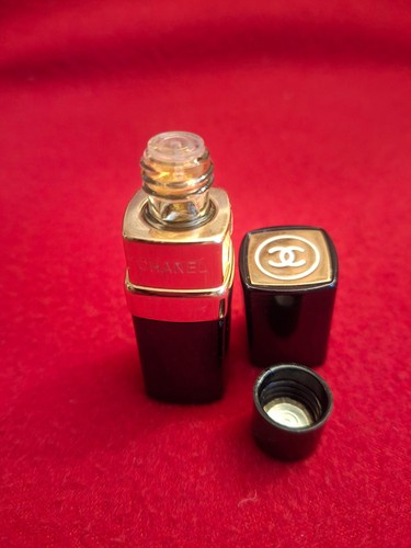 Vintage chanel perfume - no,