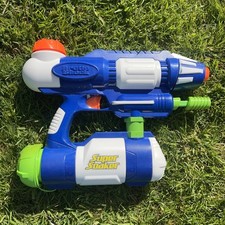 Vintage 2004 Super Soaker