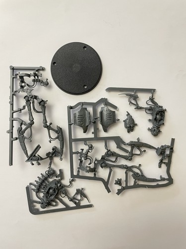 Warhammer 40k necrons canoptek - warhammer,