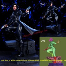 Selene Gunner Woman 1/8 1/4