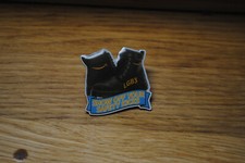 Amazon Pin "Show off your