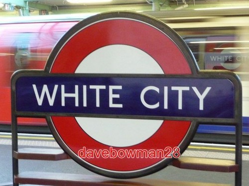 Photo white city station - white,