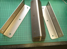 Staircase Tread Repair Kit Steel Angle brackets 24 Pack Timber Stairs Landing