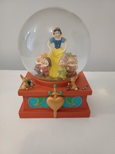 Disney Snow White And 7 Dwarfs