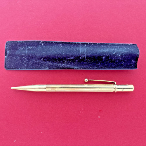 Elegant vintage solid - vintage, gold