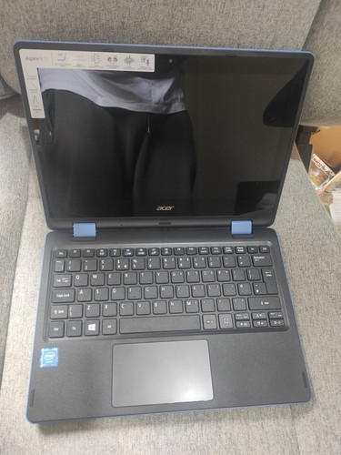 Acer aspire series laptop - r3,