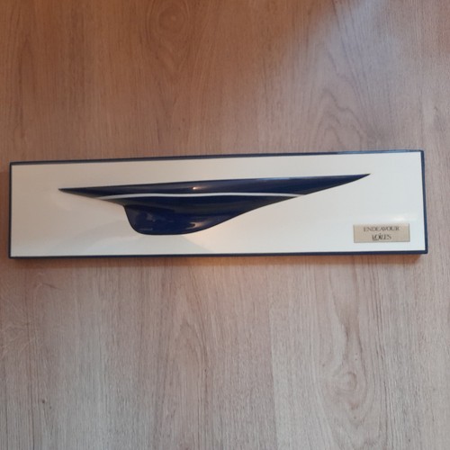 Half hull endeavour model j - ,