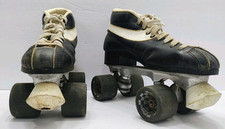 Vintage Pacer Roller Skates Size 7 Zinger Wheels