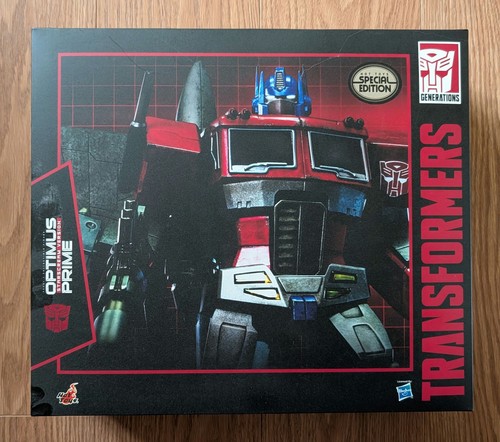 Hot toys transformers options - toys,