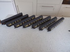 Bargain to Clear 7 Car VSOE Pullman Train Representation Keen Couplers & Gangway