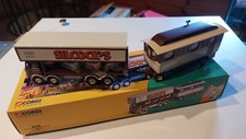 Corgi showmans 24801 - showmans, leyland