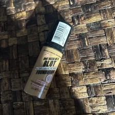 Soap & Glory One Heck of a Blot Foundation - Caramel New