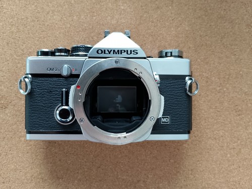 Olympus chrome 35mm - om‑2n,