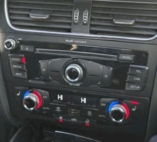 AUDI A4 RADIO  CD PLAYER HEAD