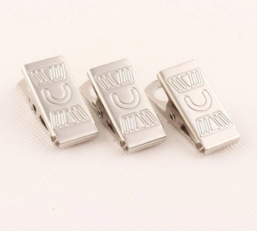Silver metal clips - metal, badge