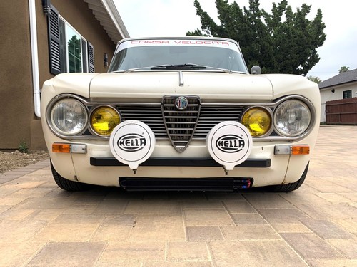 Classic alfa romeo 105 saloon - classic,