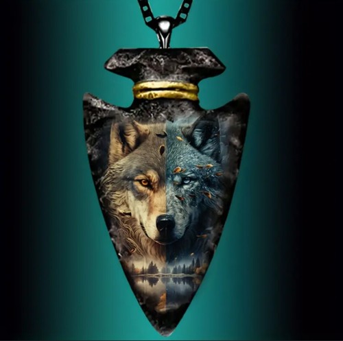 Wolf necklace arrowhead style - wolf,