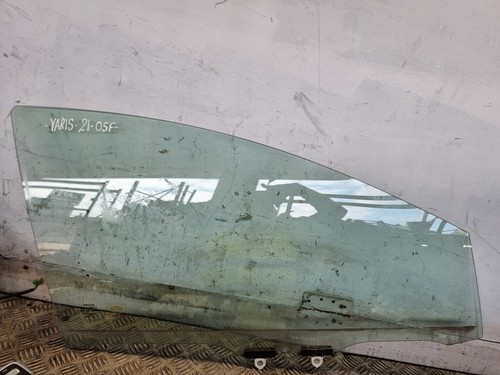 Toyota yaris door window glass - window,
