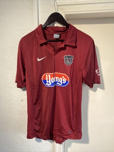 Nike grimsby town away - grimsby,