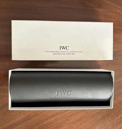 Iwc schaffhausen travel pouch - travel,