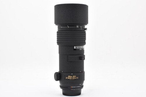 Near mint nikon - [near,