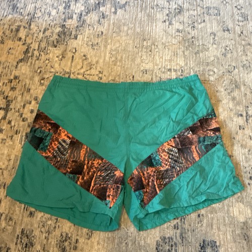 Vintage size large - 90’s,