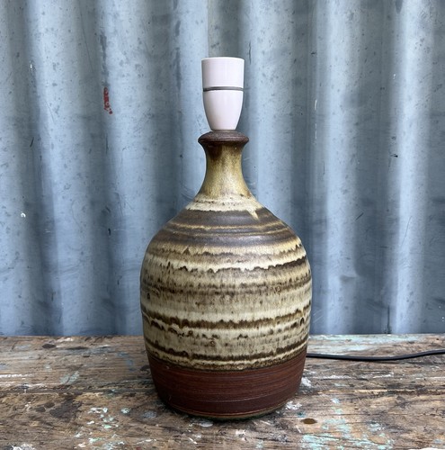 Vintage striped studio - studio, pottery