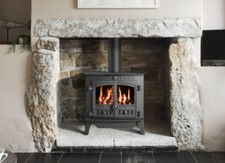 Hunter Herald 6 Natural Gas Double Door Stove with log kit