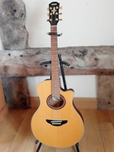Yamaha apx semi - semi, acoustic